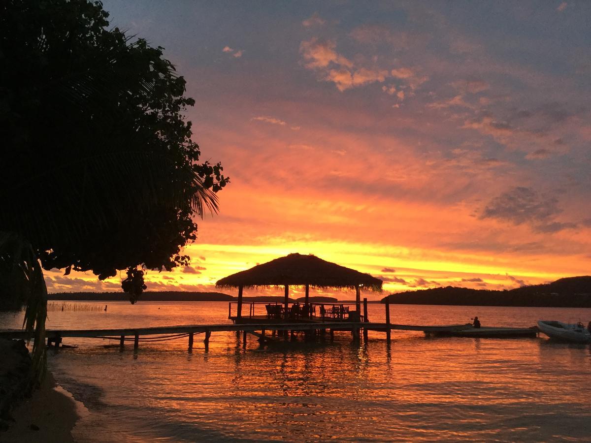 Tongan Beach Resort Utungake Luaran gambar